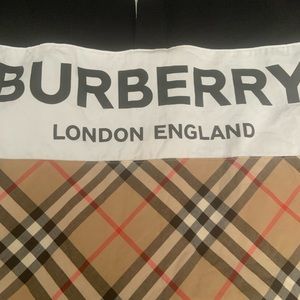 Burberry kids shirt